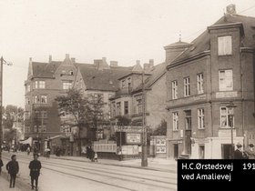 H.C. Ørsteds Vej overfor Amalievej 1917.jpg